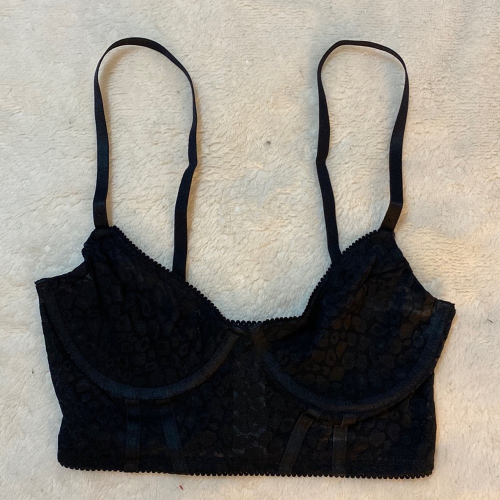F21 black lace bustier